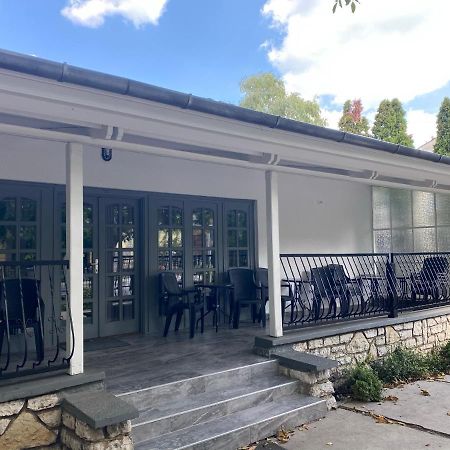 Holiday Apartmanház Balatonfüred Dış mekan fotoğraf